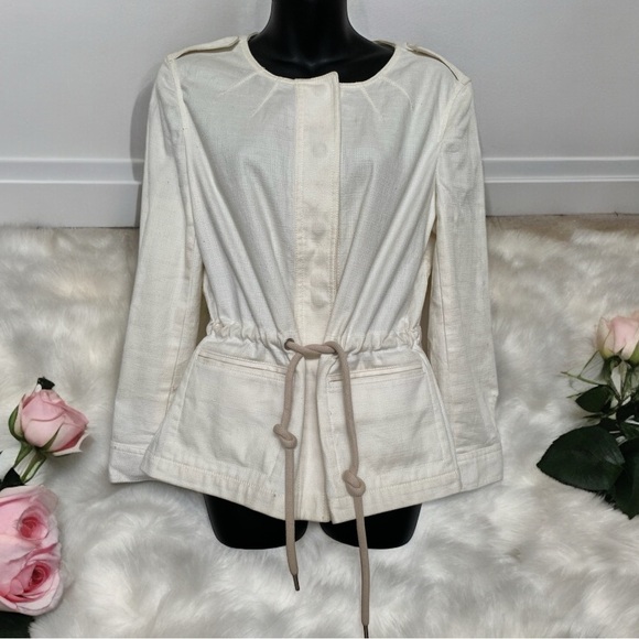 Ann Taylor white jacket / coat size Large - Picture 3 of 6